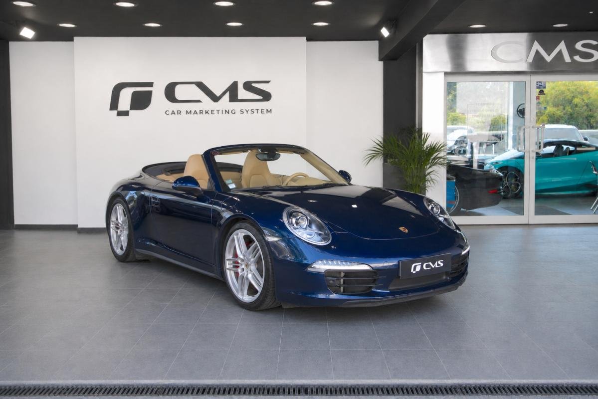 Porsche 911 - Photo 1