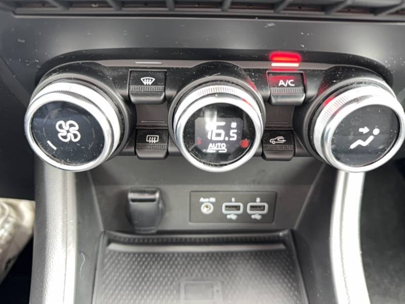 Renault Captur - Photo 31