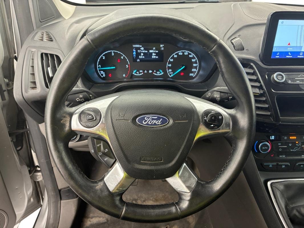Ford Transit Connect - Photo 11
