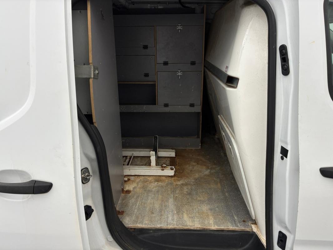 Peugeot Partner - Photo 14
