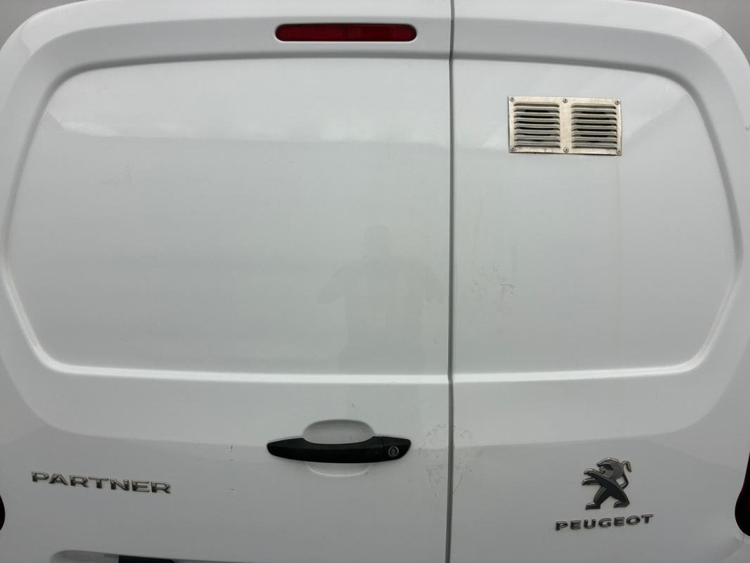 Peugeot Partner - Photo 15