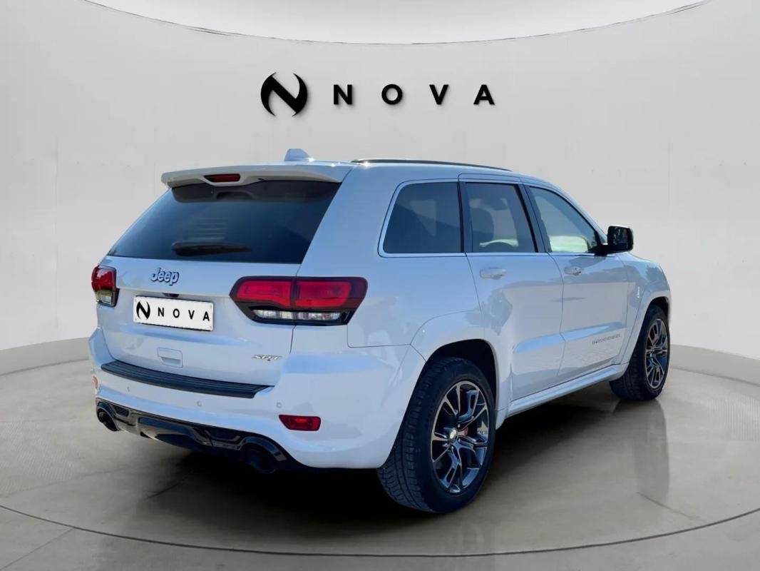 Jeep Grand Cherokee - Photo 5