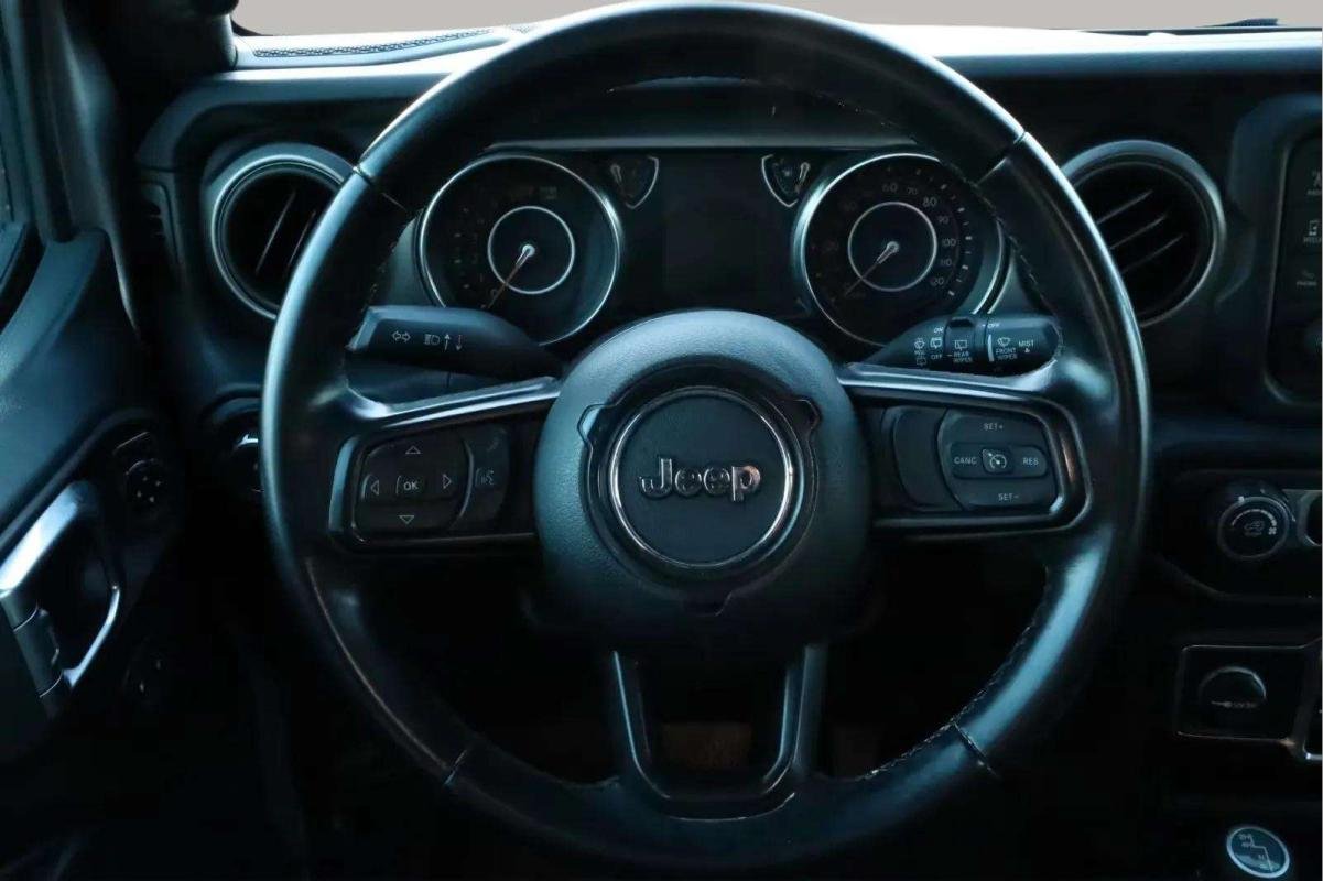 Jeep Wrangler - Photo 8
