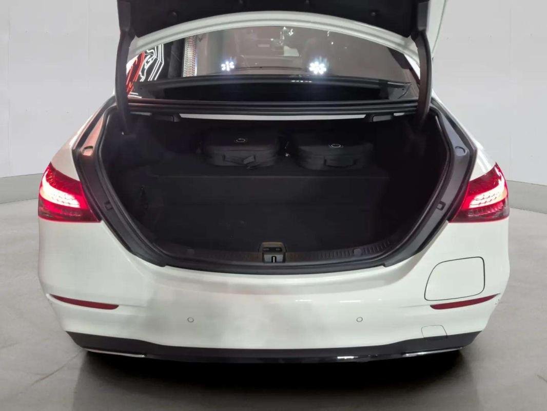 Mercedes Classe E - Photo 14