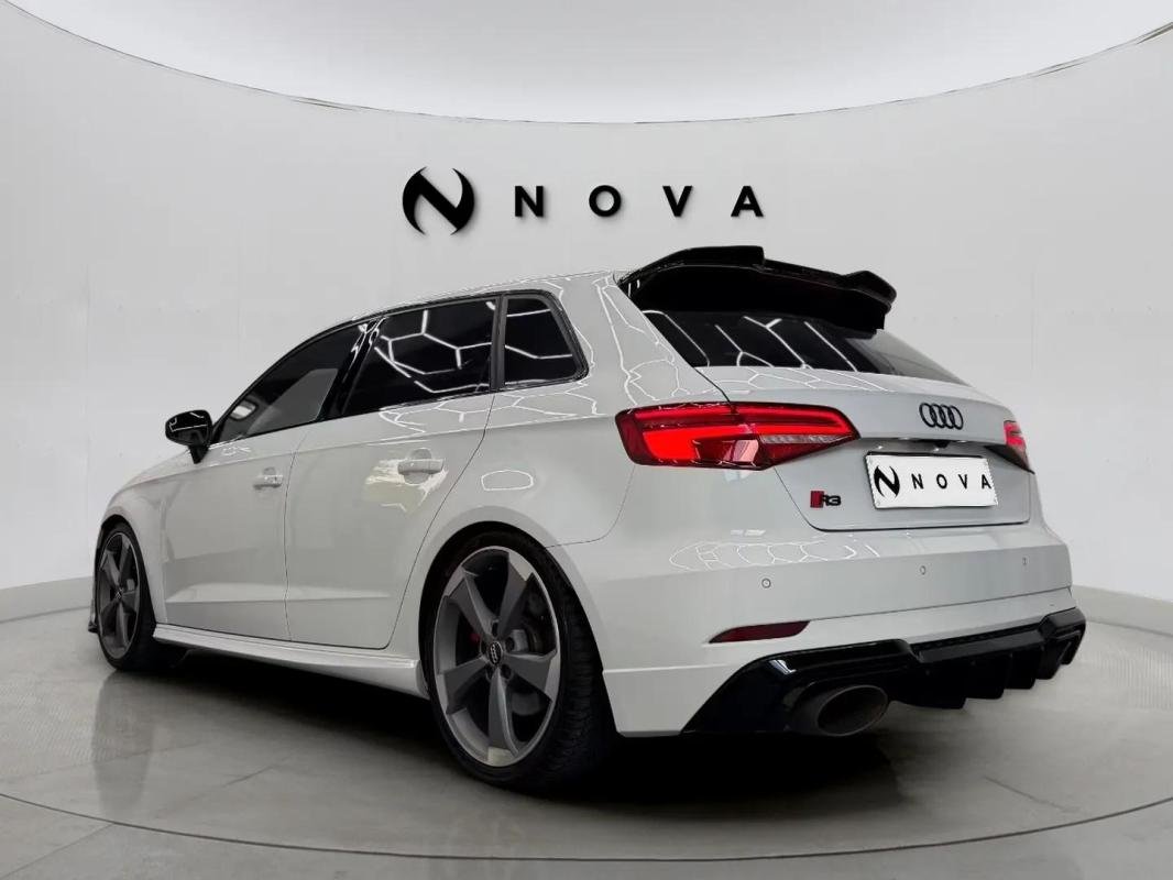 Audi S3 - Photo 2