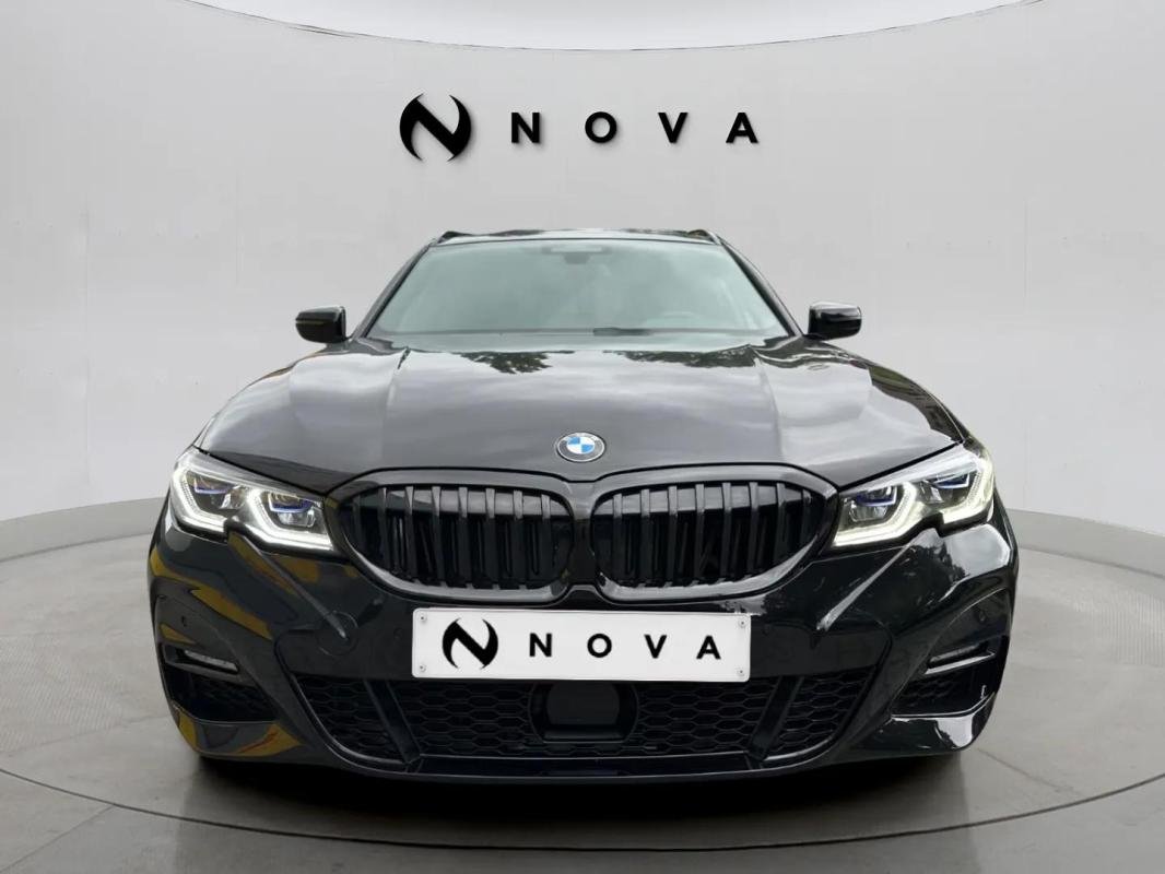 BMW 330e - Photo 6