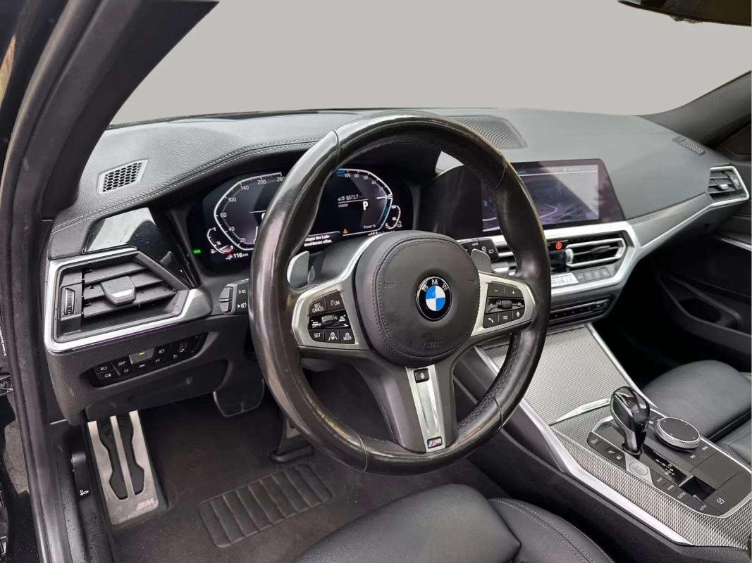 BMW 330e - Photo 9
