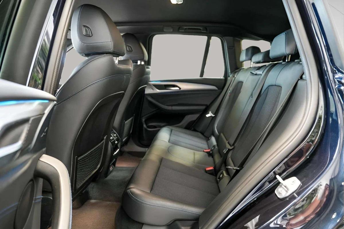 BMW X3 - Photo 8