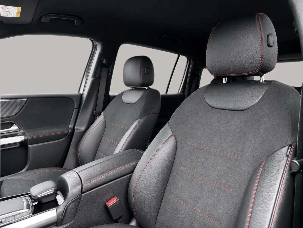 Mercedes GLB - Photo 13