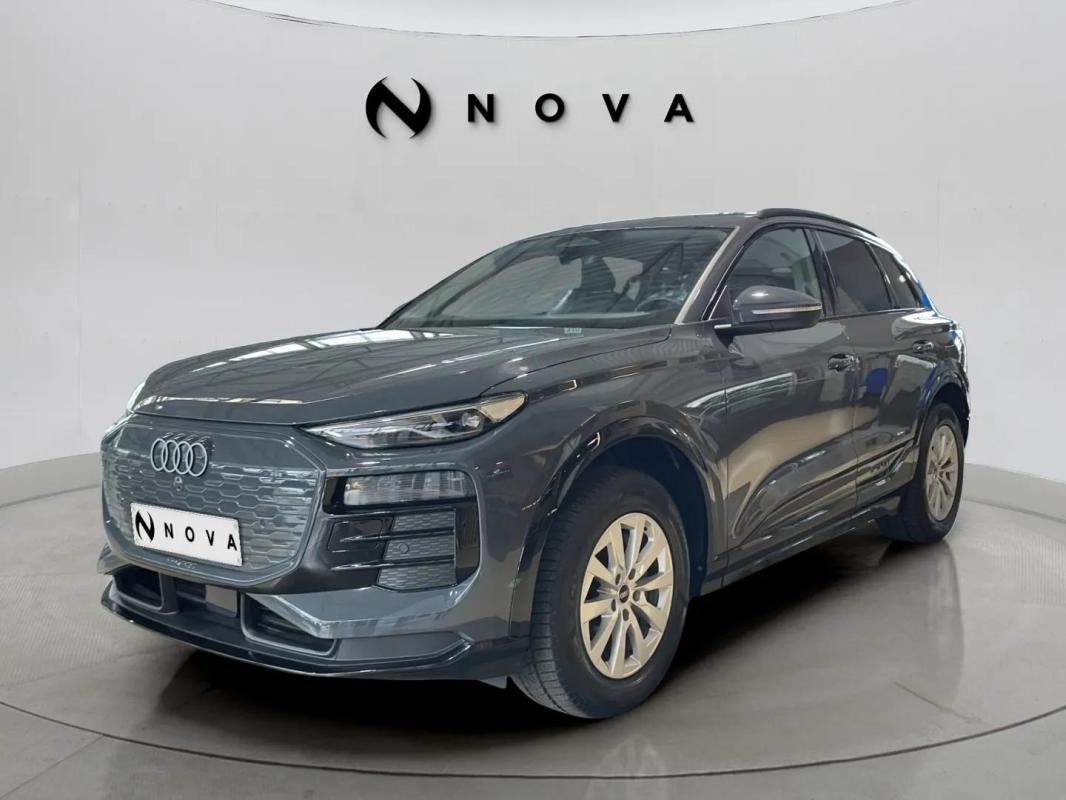 Audi q6 e-tron - Photo 1