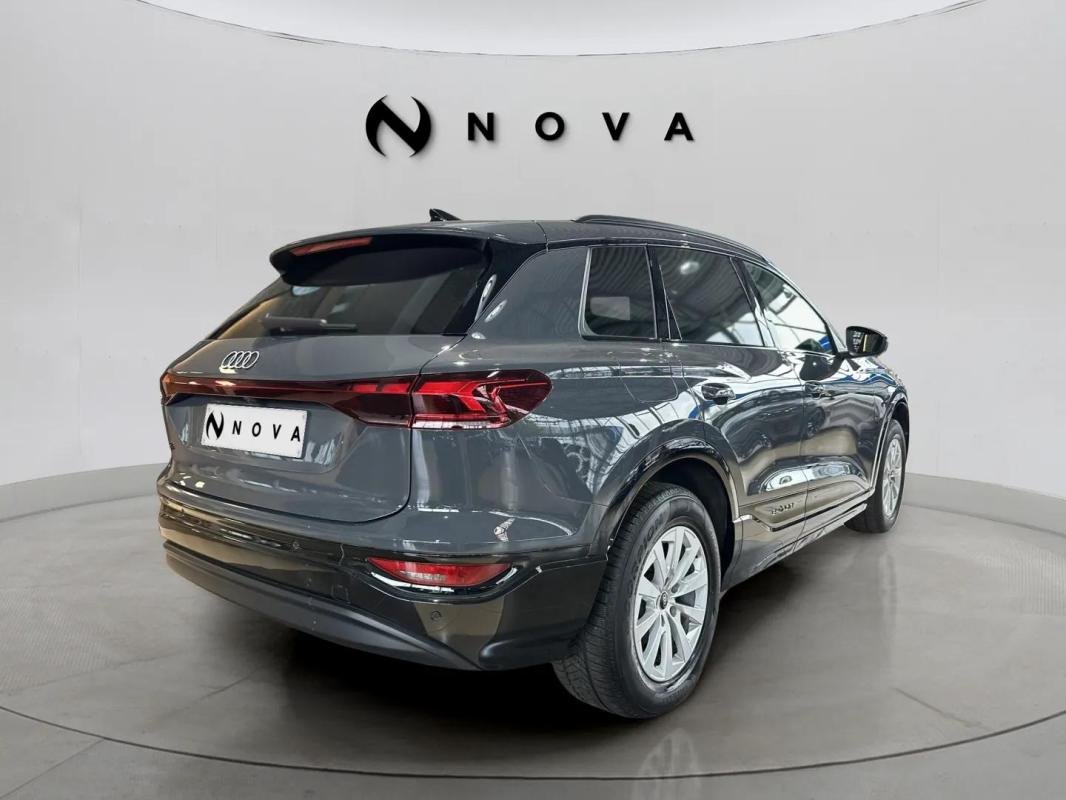 Audi q6 e-tron - Photo 4