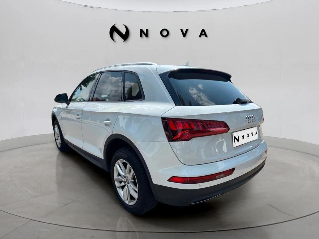 Audi Q5 - Photo 3