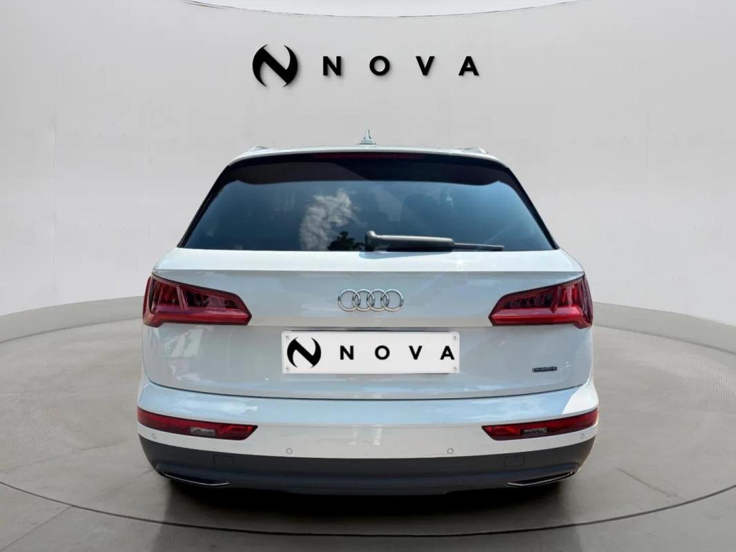 Audi Q5 - Photo 4