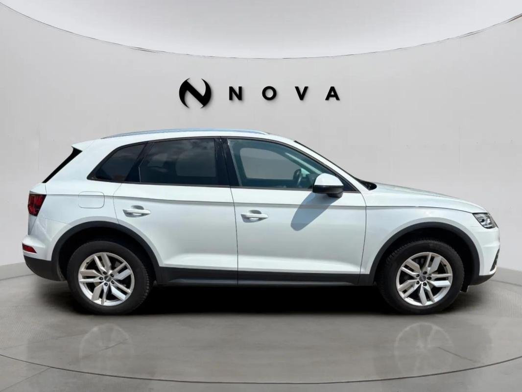 Audi Q5 - Photo 6