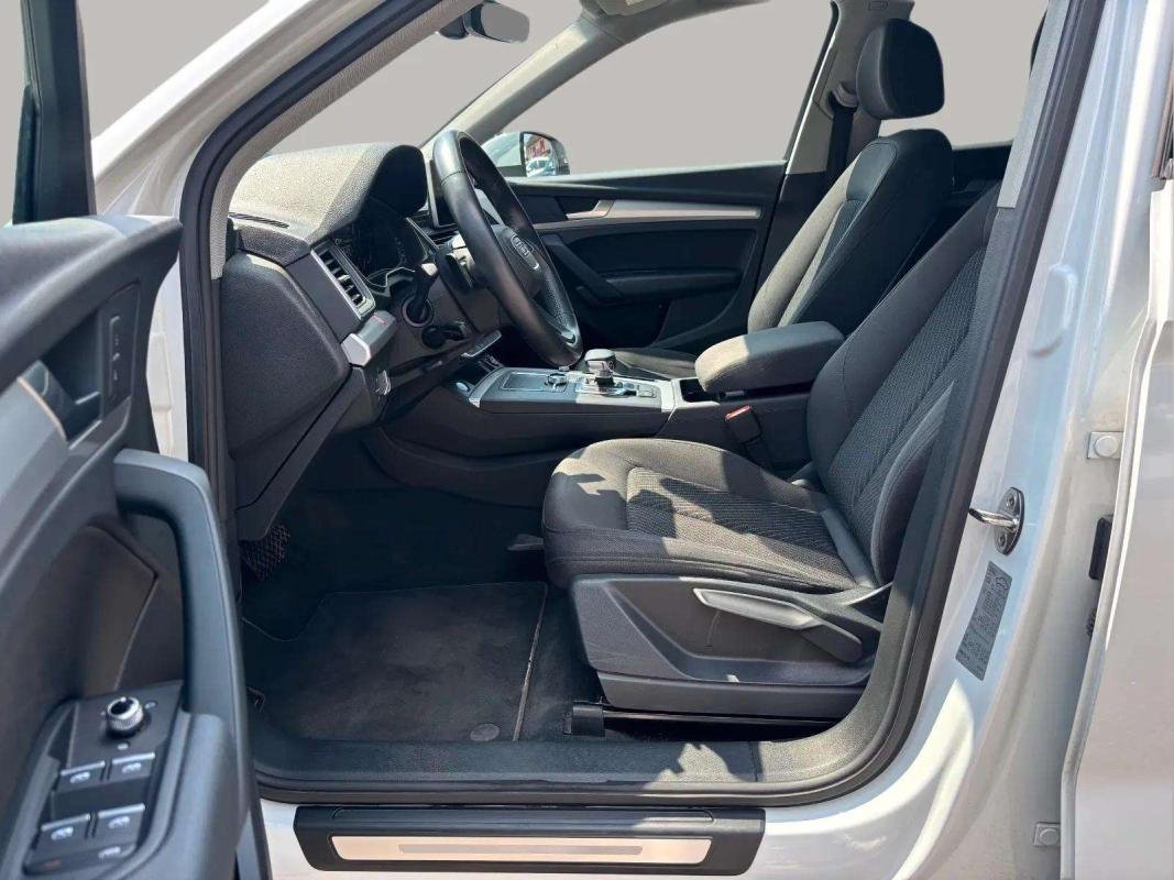 Audi Q5 - Photo 9