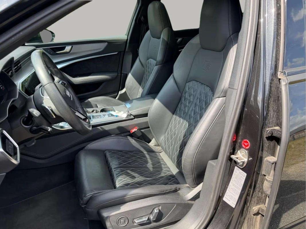 Audi A6 - Photo 12
