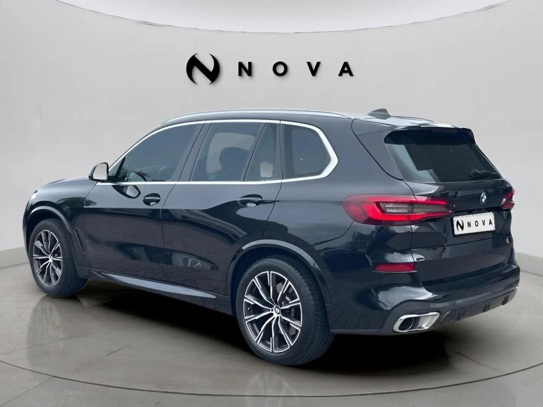 BMW X5 - Photo 3