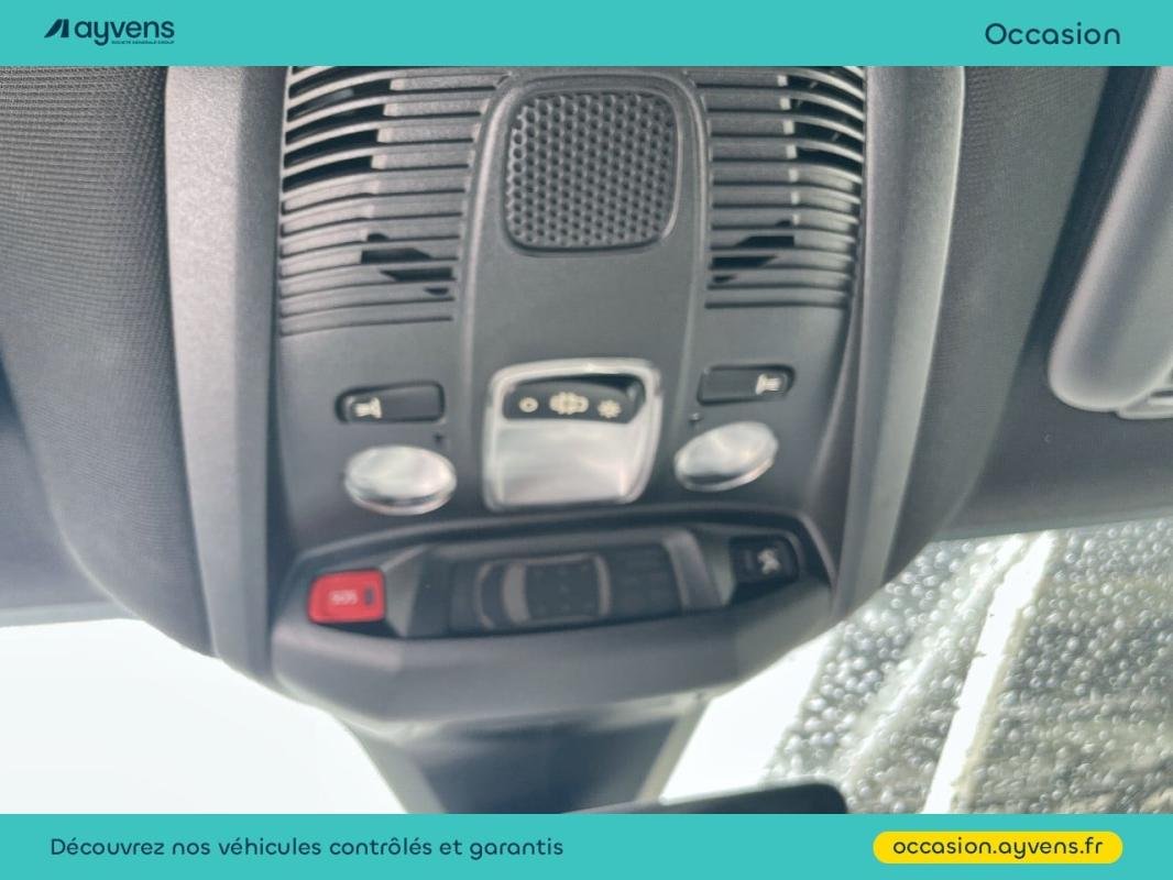 Peugeot 5008 - Photo 17