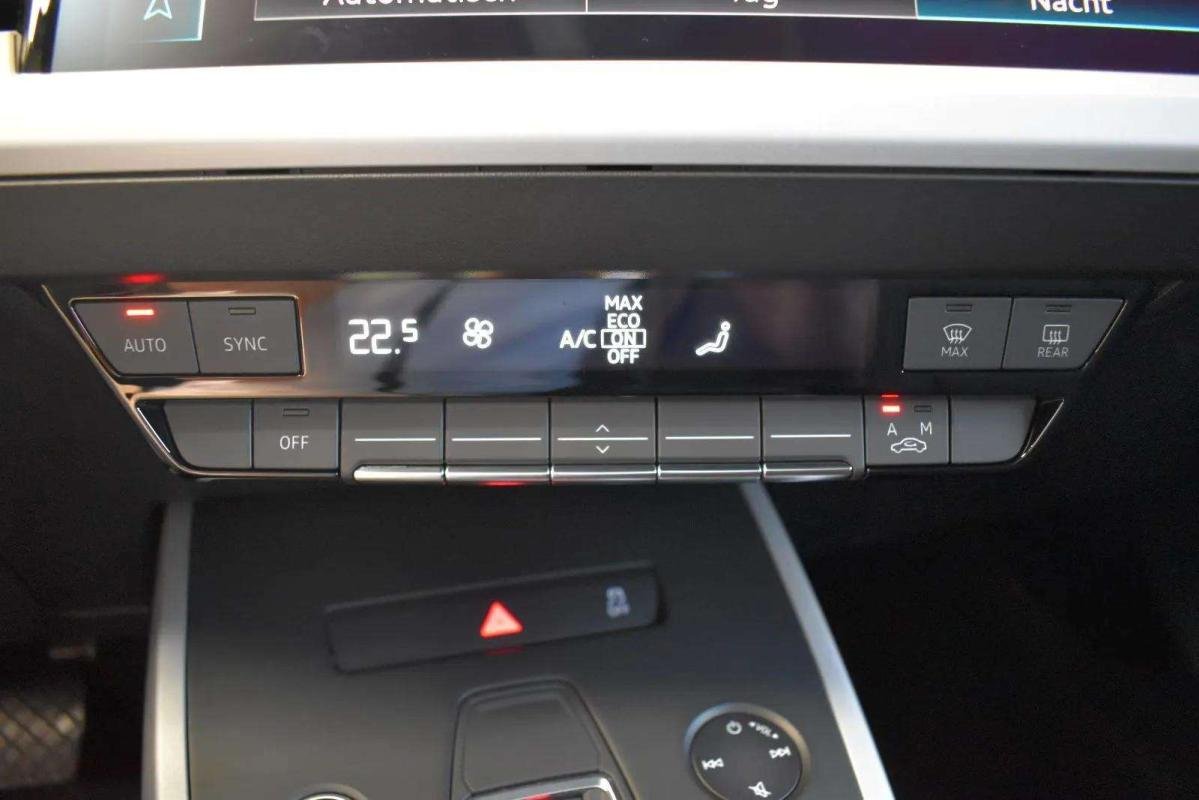 Audi Q4 e-tron - Photo 11