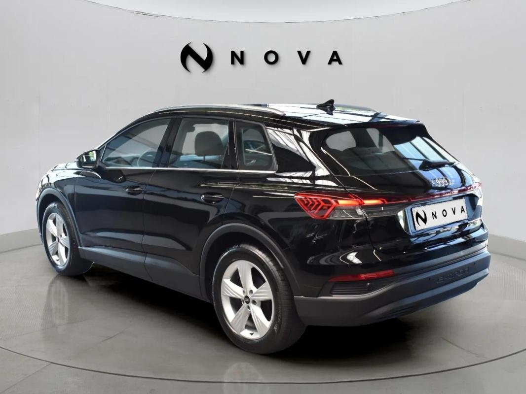 Audi Q4 e-tron - Photo 2