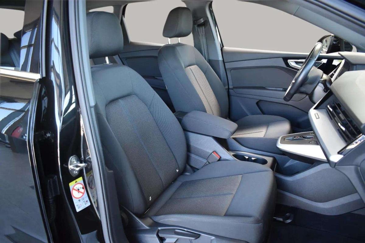 Audi Q4 e-tron - Photo 9
