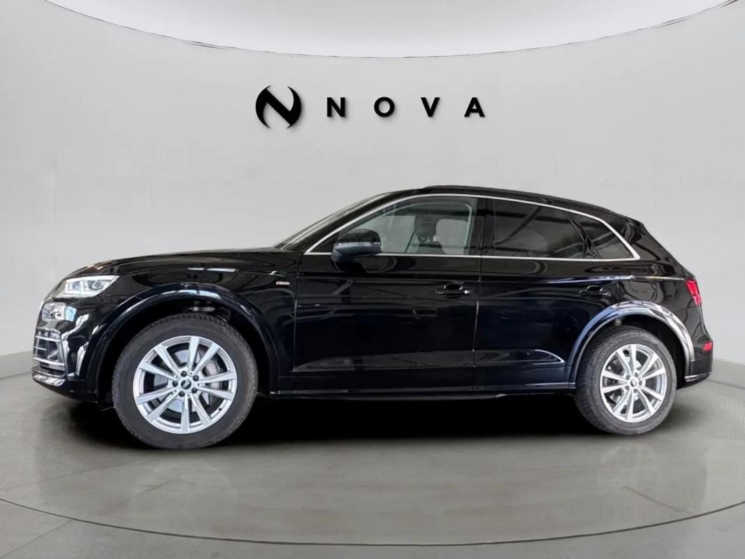 Audi Q5 - Photo 2