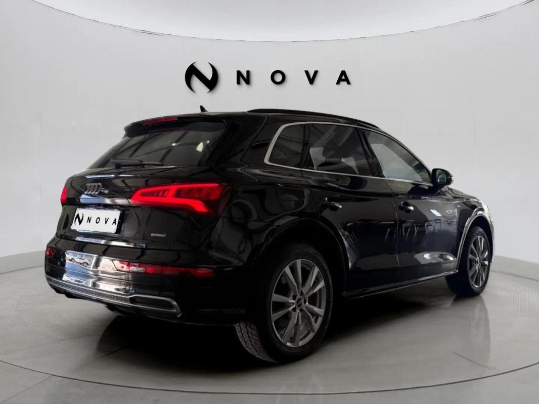 Audi Q5 - Photo 4
