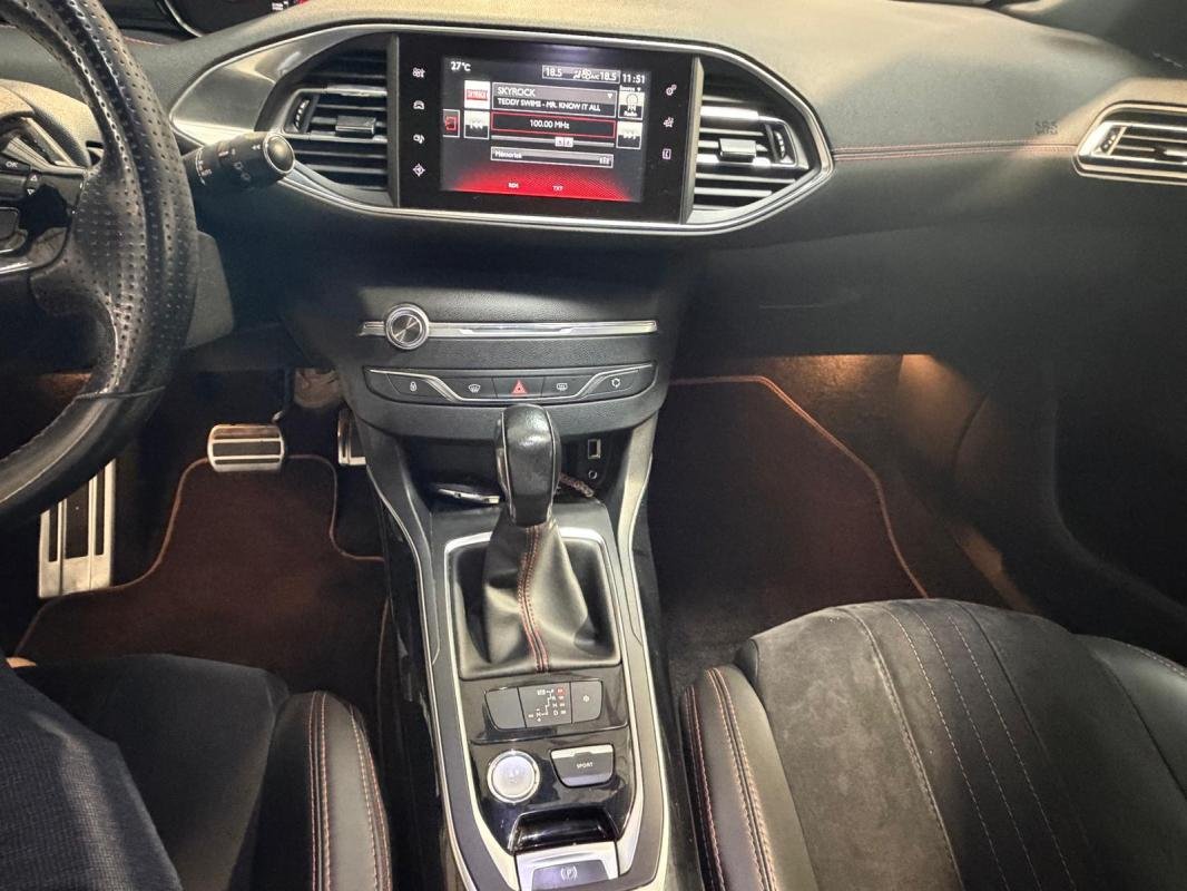 Peugeot 308 SW - Photo 16