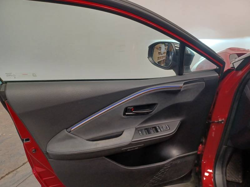 Toyota C-HR - Photo 25