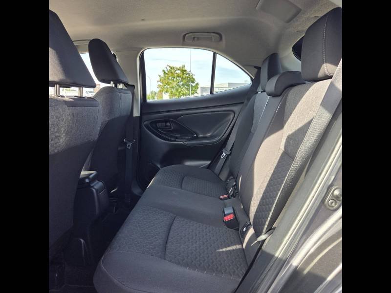 Toyota Yaris - Photo 9