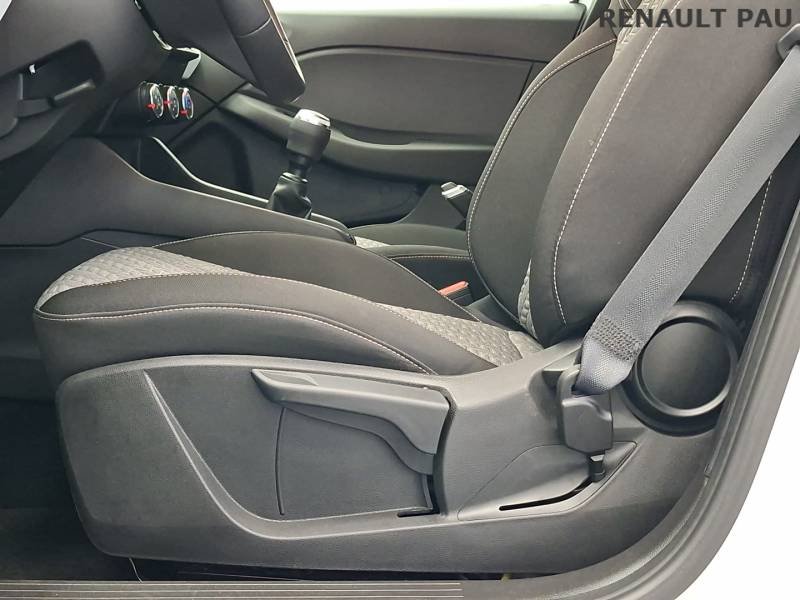 Renault Clio - Photo 27