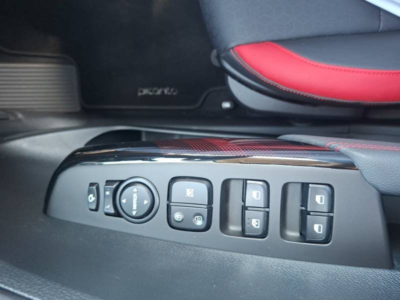 Kia Picanto - Photo 16