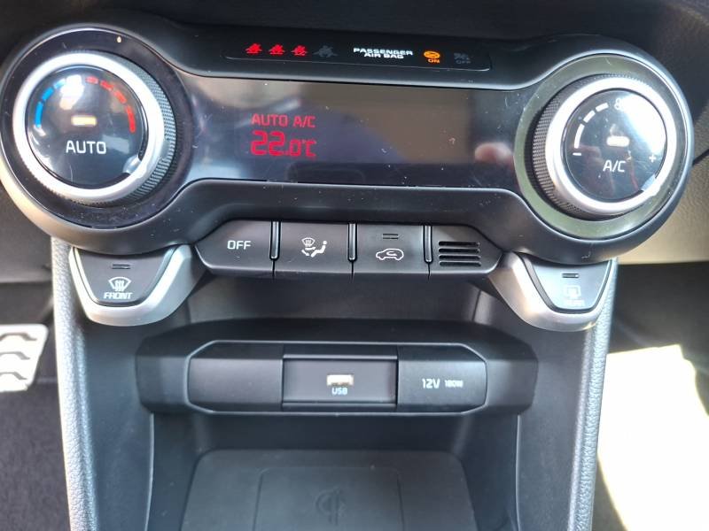 Kia Picanto - Photo 23