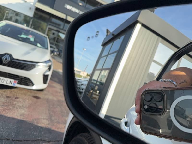 Ford Kuga - Photo 16