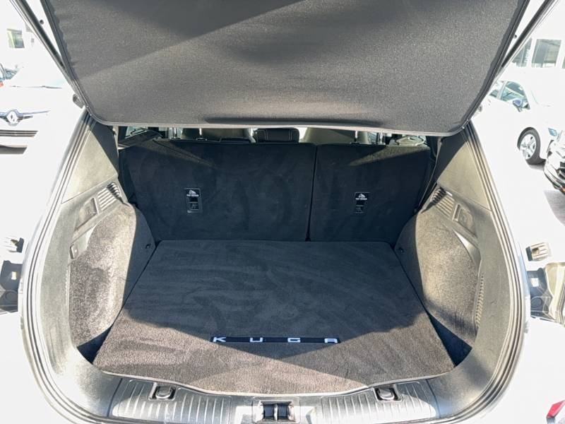 Ford Kuga - Photo 20