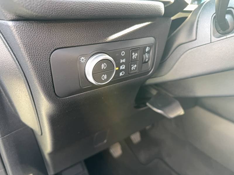 Ford Kuga - Photo 24