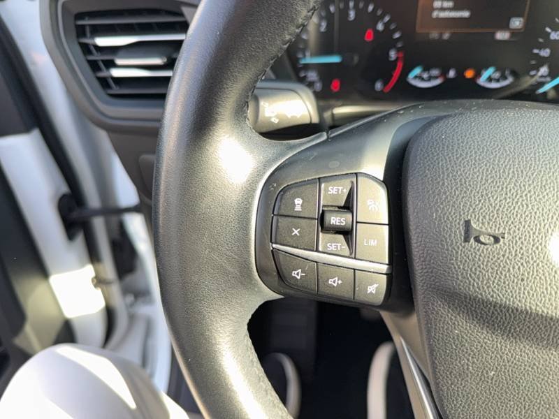 Ford Kuga - Photo 25