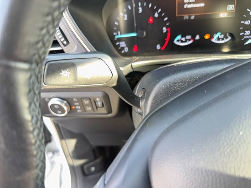 Ford Kuga - Photo 27