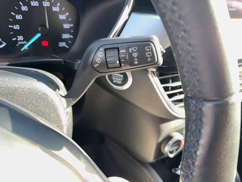 Ford Kuga - Photo 28