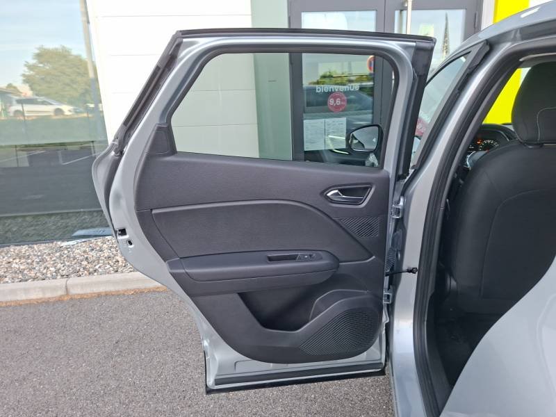 Renault Captur - Photo 18