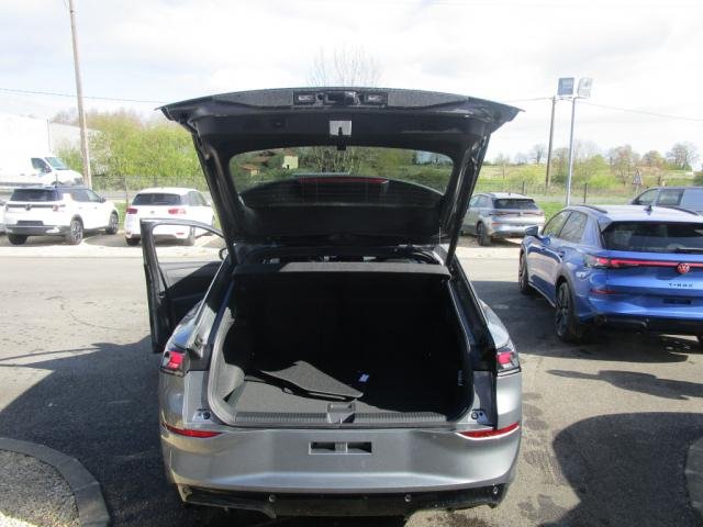 Volkswagen T-Roc - Photo 8