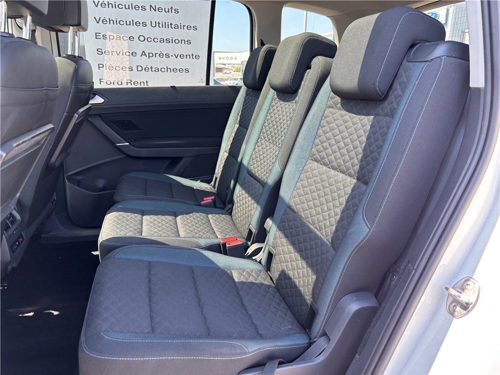 Volkswagen Touran - Photo 11