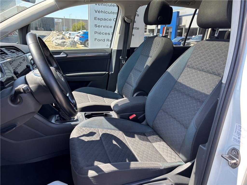Volkswagen Touran - Photo 15