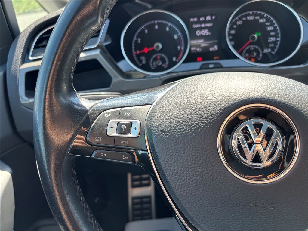 Volkswagen Touran - Photo 19