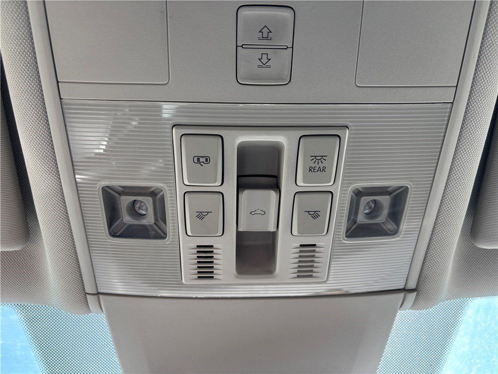 Volkswagen Touran - Photo 27