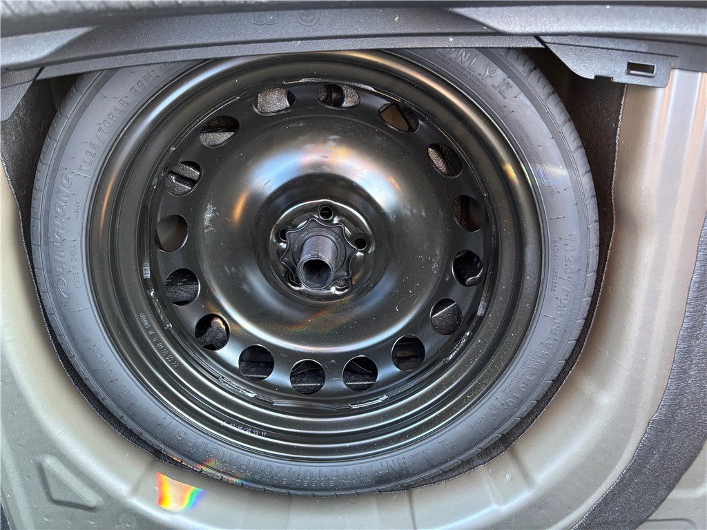 Volkswagen Taigo - Photo 8