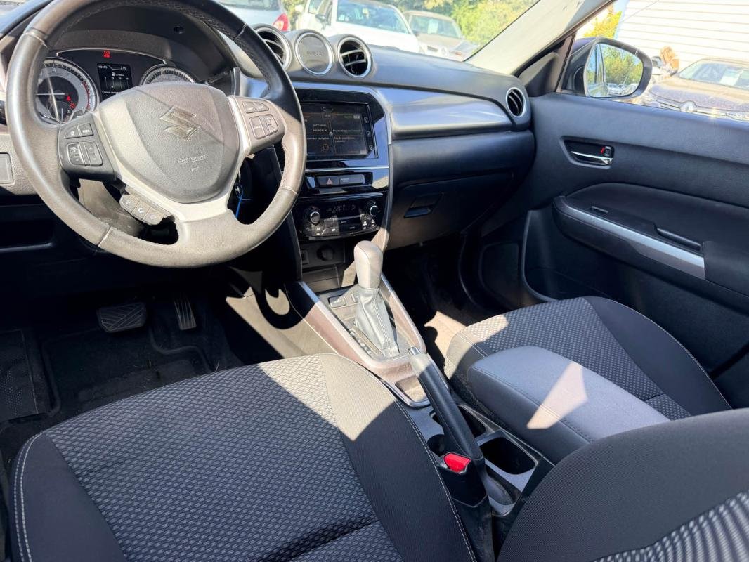 Suzuki Vitara - Photo 18
