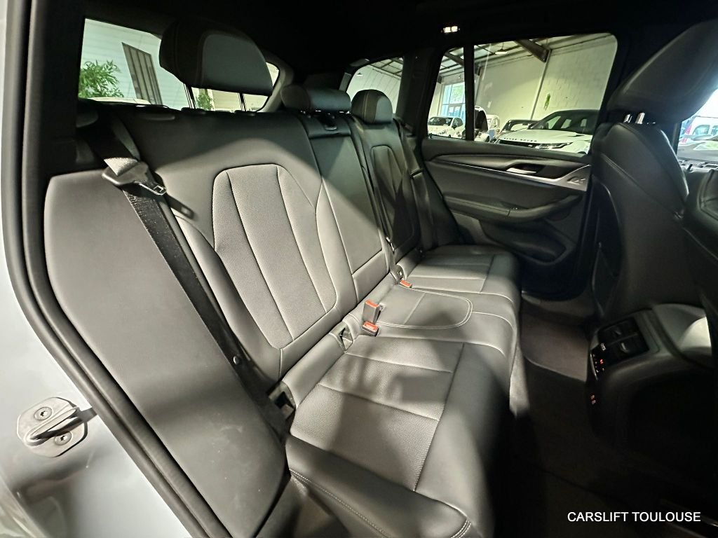 BMW X3 - Photo 15