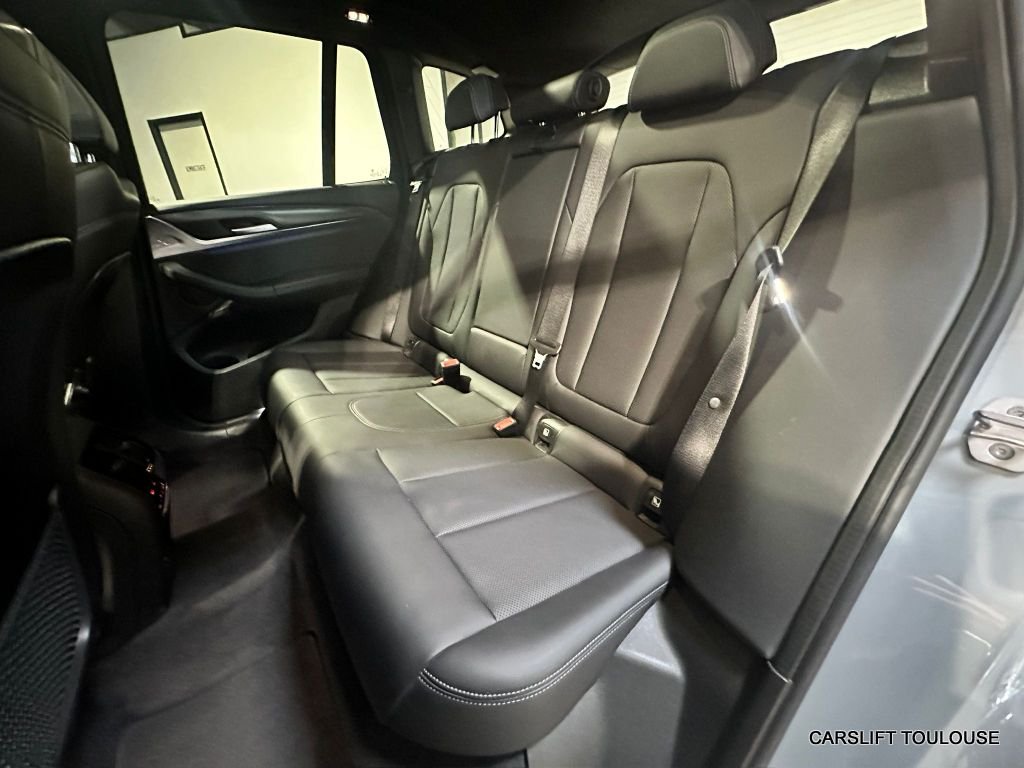BMW X3 - Photo 16