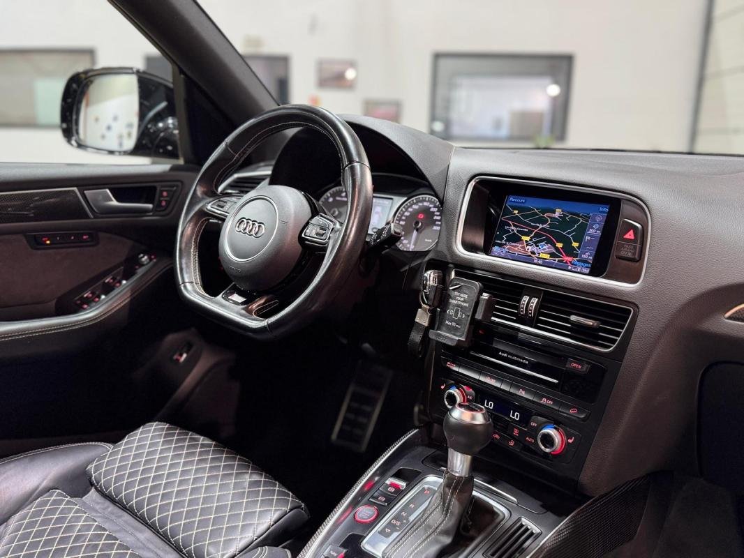 Audi SQ5 - Photo 11